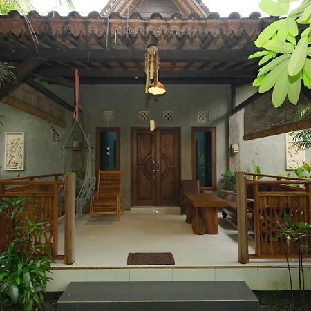 Java Turtle Lodge Meru Betiri Banyuwangi  Exteriör bild