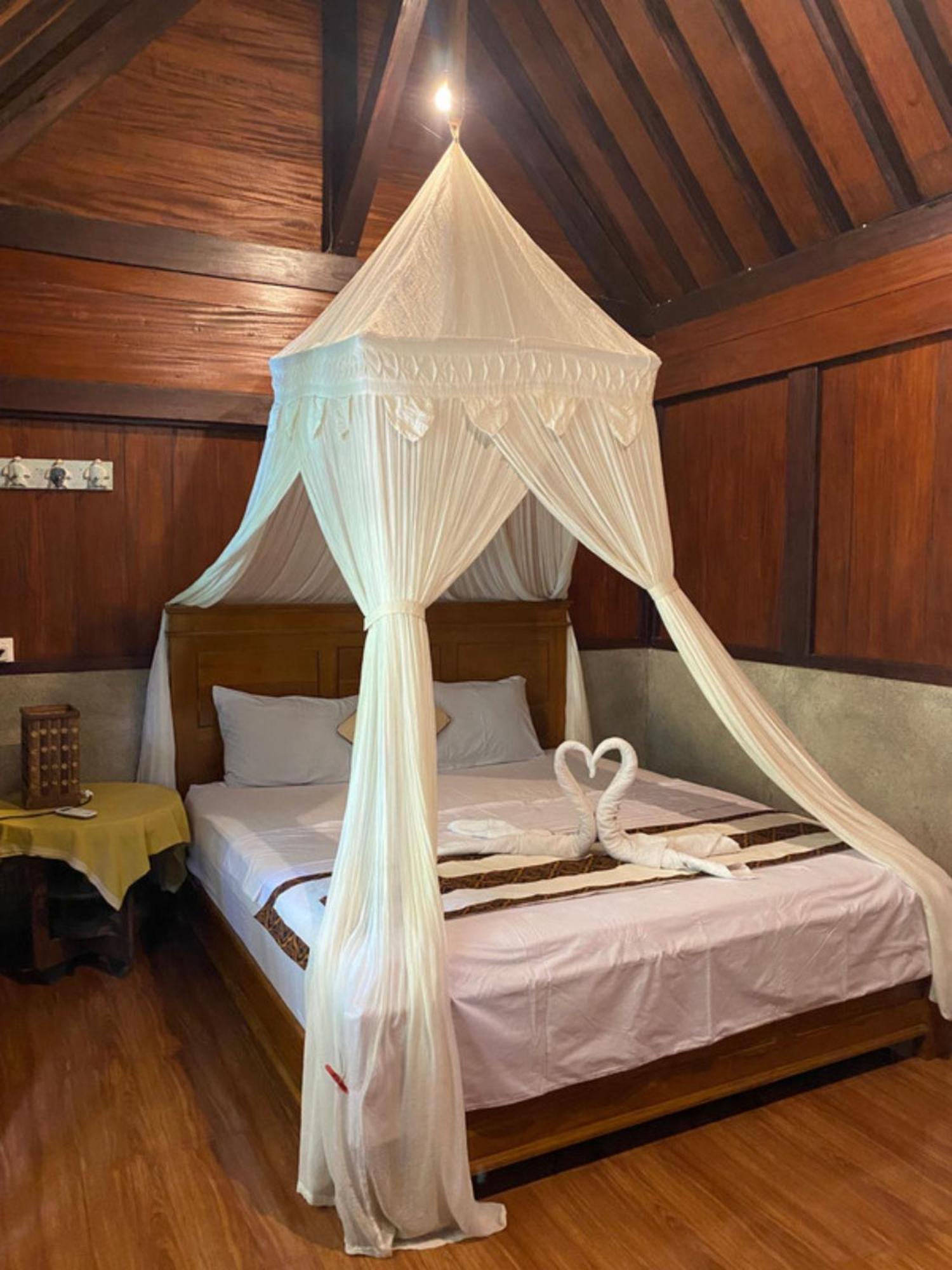 Java Turtle Lodge Meru Betiri Banyuwangi  Rum bild